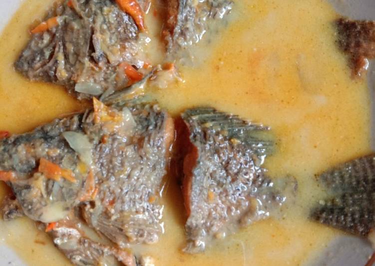 Cara Gampang Membuat Ikan nila kuah pedas Anti Gagal