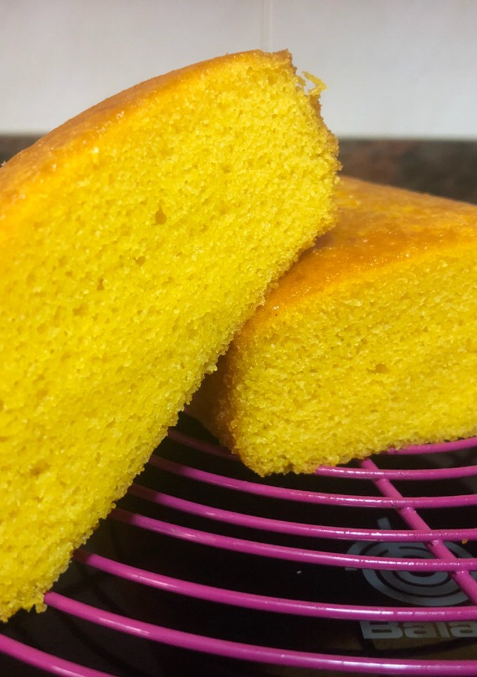 Una foto de Bizcocho de zanahoria y limón con harina de maíz sin gluten y sin lactosa