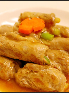 蘋果豬肉捲。可爾必思風味 的食譜成品照片