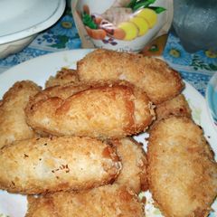A picture of Cheesy Bread Rolls.