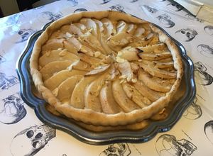 Une photo de Tarte poires et amandes (pâte brisée au saindoux)