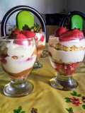 Trifle de crema, dulce de leche y frutillas💝💝🎉🎉