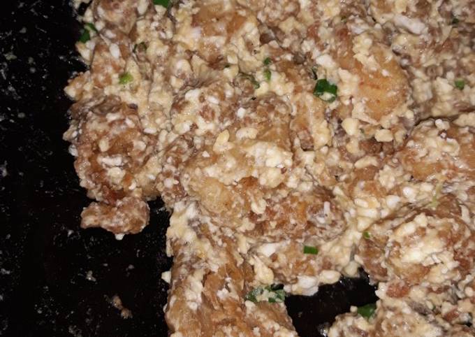 Langkah Mudah untuk Menyiapkan Ayam Goreng Telur Asin Anti Gagal