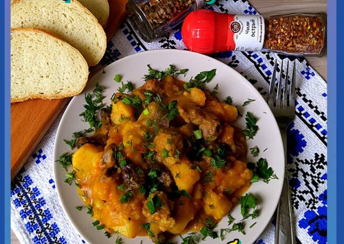 Картошка тушёная с мясом и грибами. 🕵️Рецепт моего мужа