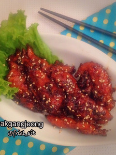 Foto resep Dakgangjeong tanpa gochujang (ayam goreng krispi ala Korea)