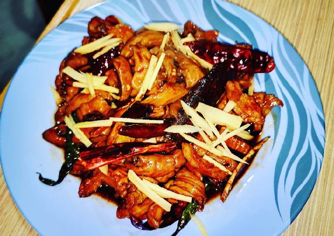 Easy sweet and spicy pork intestines cook with pineapple juice