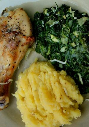 Foto resep Roasted chicken with creamy spinach