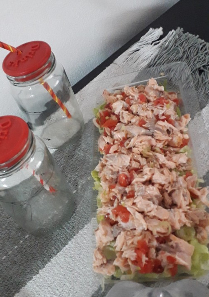 Una foto de Salmón fresco y rendidor