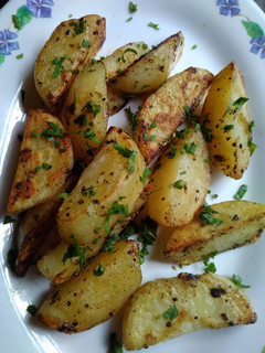 Foto resep Kentang Panggang Teflon/Potato wedges simple