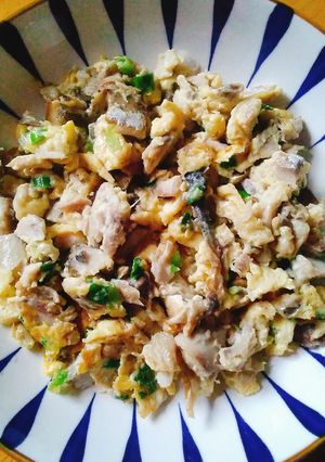 蔥香鯖魚炒蛋 的食譜成品照片