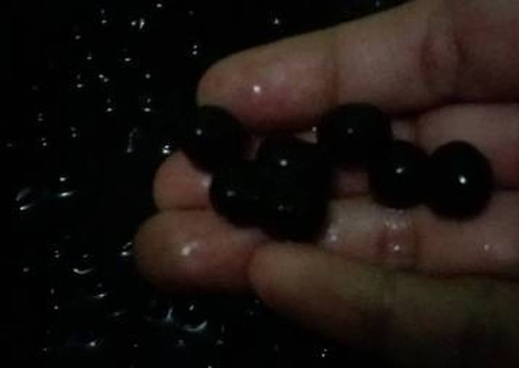 Bubble or Black Pearls