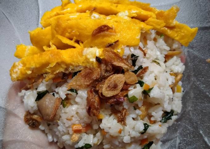 95. Nasi goreng ebi