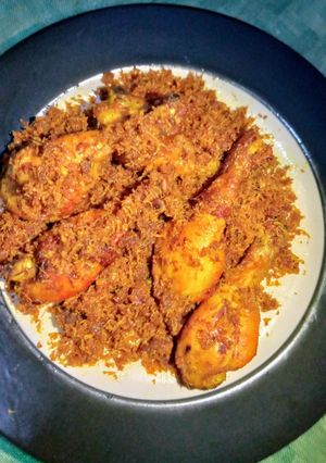 Foto resep Ayam Goreng Serundeng LAOS