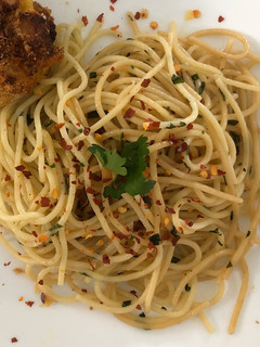 Una foto de Spaghetti con salsa de soya y limón