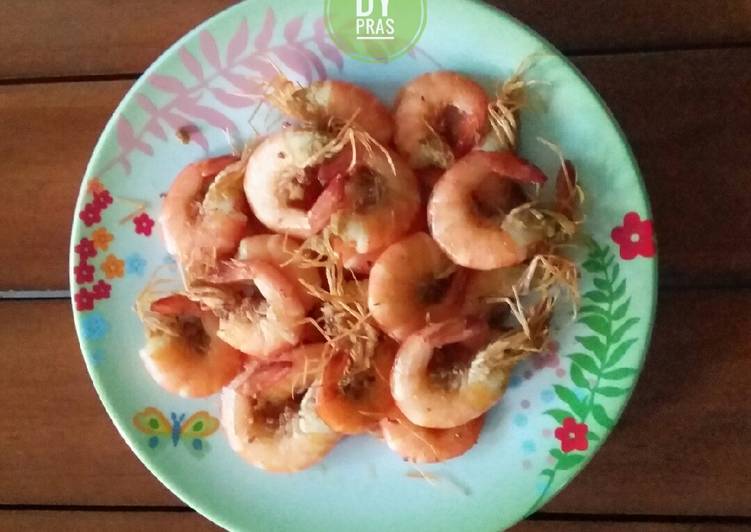 Resep Udang Goreng Mentega, Menggugah Selera
