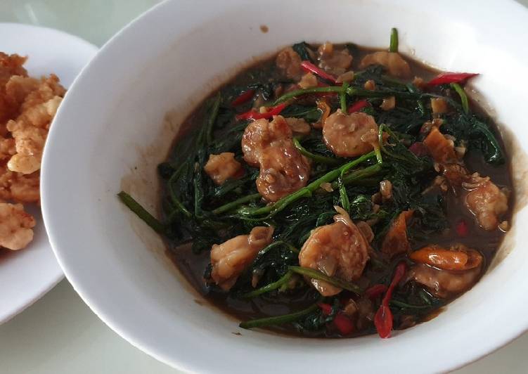 Langkah Mudah untuk Membuat Tumis Kangkung Petis Anti Gagal