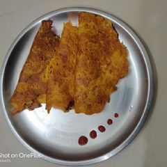 A picture of Besan ka chilla.