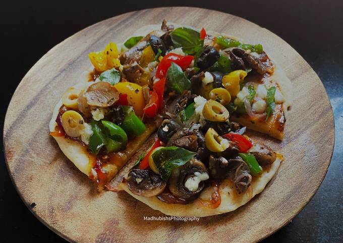 Veg Tawa Pizza