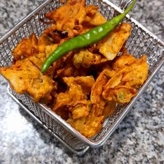 A picture of Mix -Veg Pakoda.