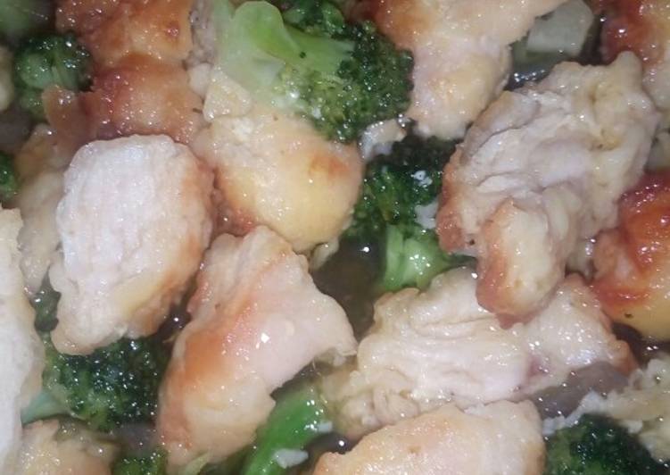 Tumis ayam brokoli