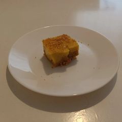 A picture of Cool, no-bake dessert with biscuits and fruit jelly.