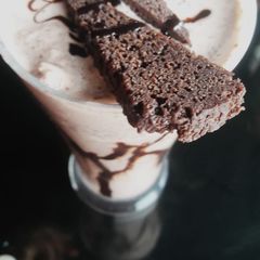 Brownie shake A picture of Brownie shake.