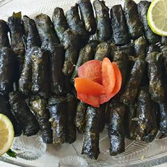 Yalnjie (stuffed grapes leaves) A picture of Yalnjie (stuffed grapes leaves).