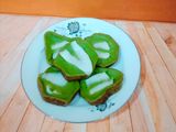 Kue lumpur kentang pandan