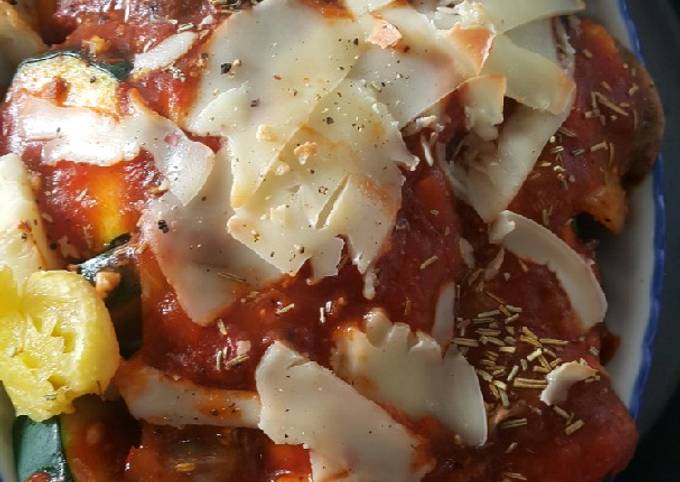 Timun zucchini //timun jepang dan beef saos bologenese keju