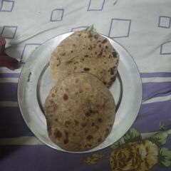 A picture of Sattu paratha.