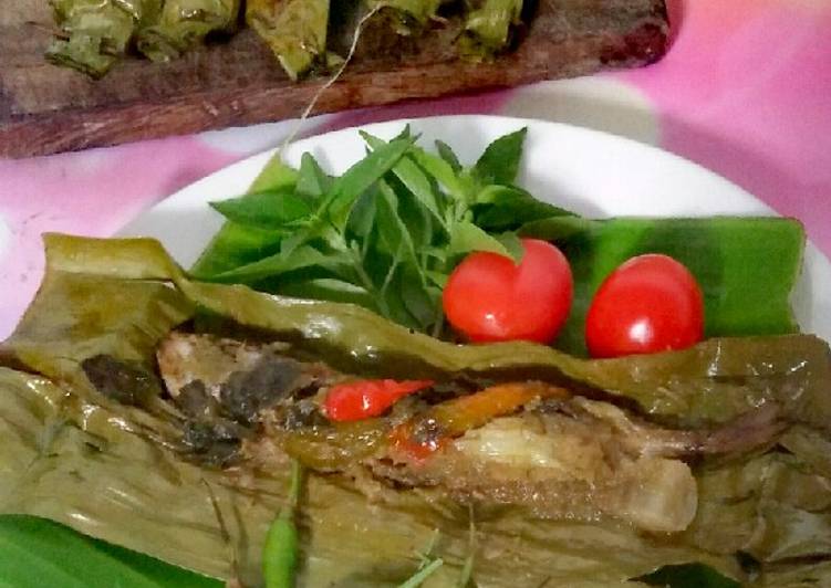 Bumbu memasak Pepes Ikan Asin Benggol Cabe Hijau Lezat