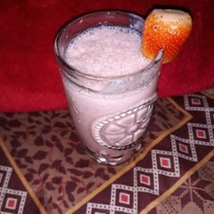 A picture of Strawberry Milk Shake.