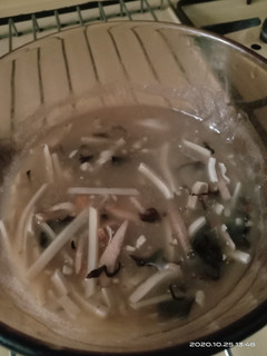 Foto resep Hot n sour soup vegan no bawang no hewani