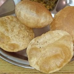 A picture of Puri.