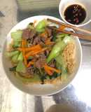 Mì gói xào thịt bò