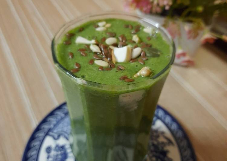 Recipe of Quick Healthy green smoothie