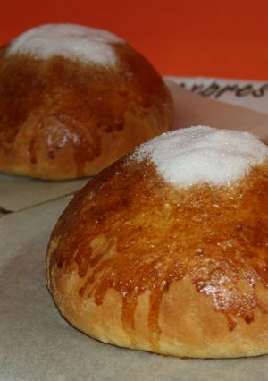 Una foto de Toñas o pan quemao