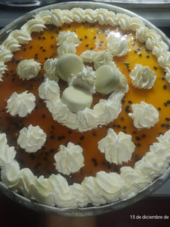 Una foto de Cheesecake de maracuyá