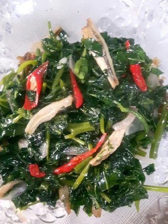 Cara Gampang Membikin Resep Tumis daun pepaya jepang teri jengki yang Lezat Anti Ribet, Bisa Manjain Lidah