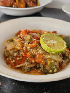 Foto resep Sambal Terong Rebus ala Chef Dinda Alamanda