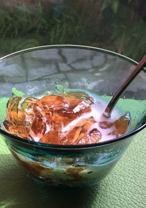 Une photo de Kanten du thé avec le lait