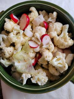 عکسی از دستور سالاد گل کلم
