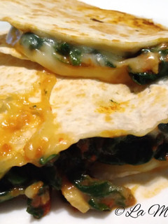 Una foto de Quesadillas de espinacas