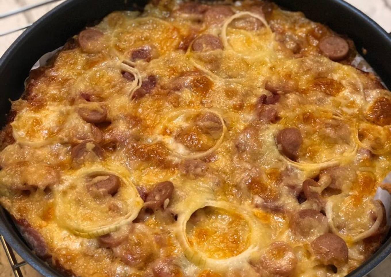 Cauliflower Pizza Bolognese