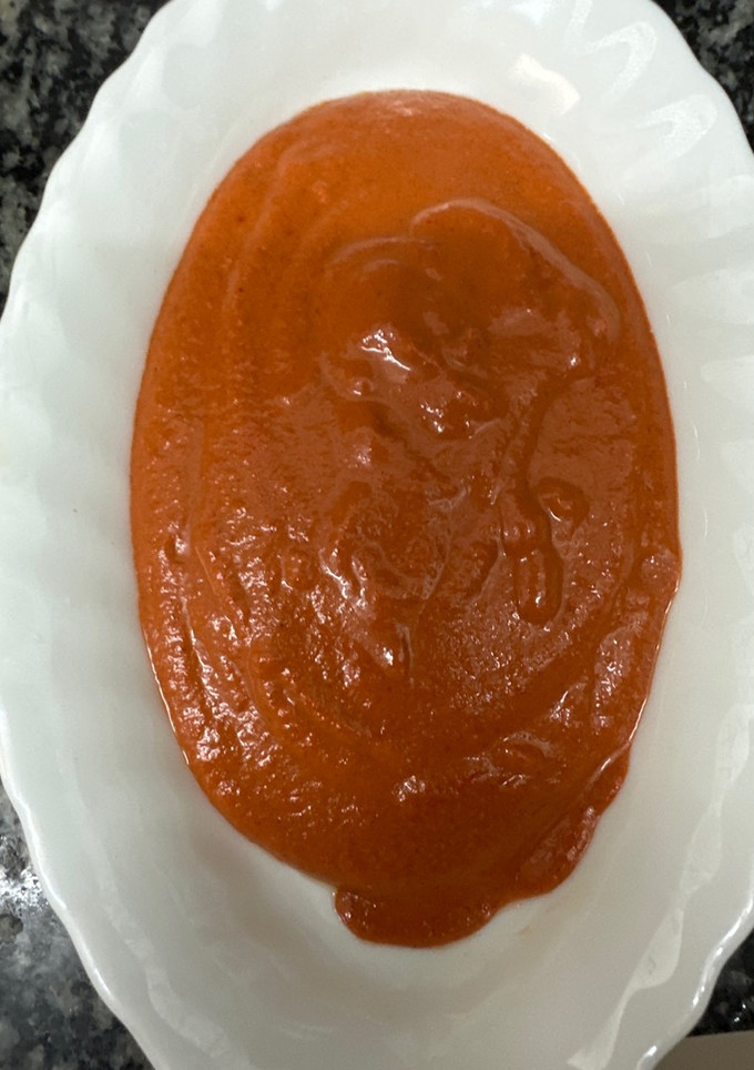 Una foto de 466. Mojo rojo canario (salsa)