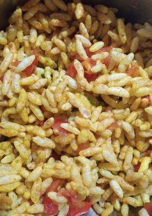 ભેળ (Bhel Recipe In Gujarati) રેસીપી મુખ્ય ફોટો
