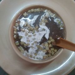 A picture of Black Chana Soup.