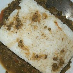 A picture of Greengrams stew and rice.
