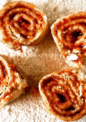 A picture of Bread jam roll.
