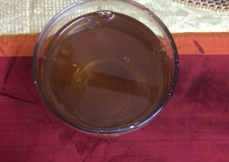 Cardamom tea with salt